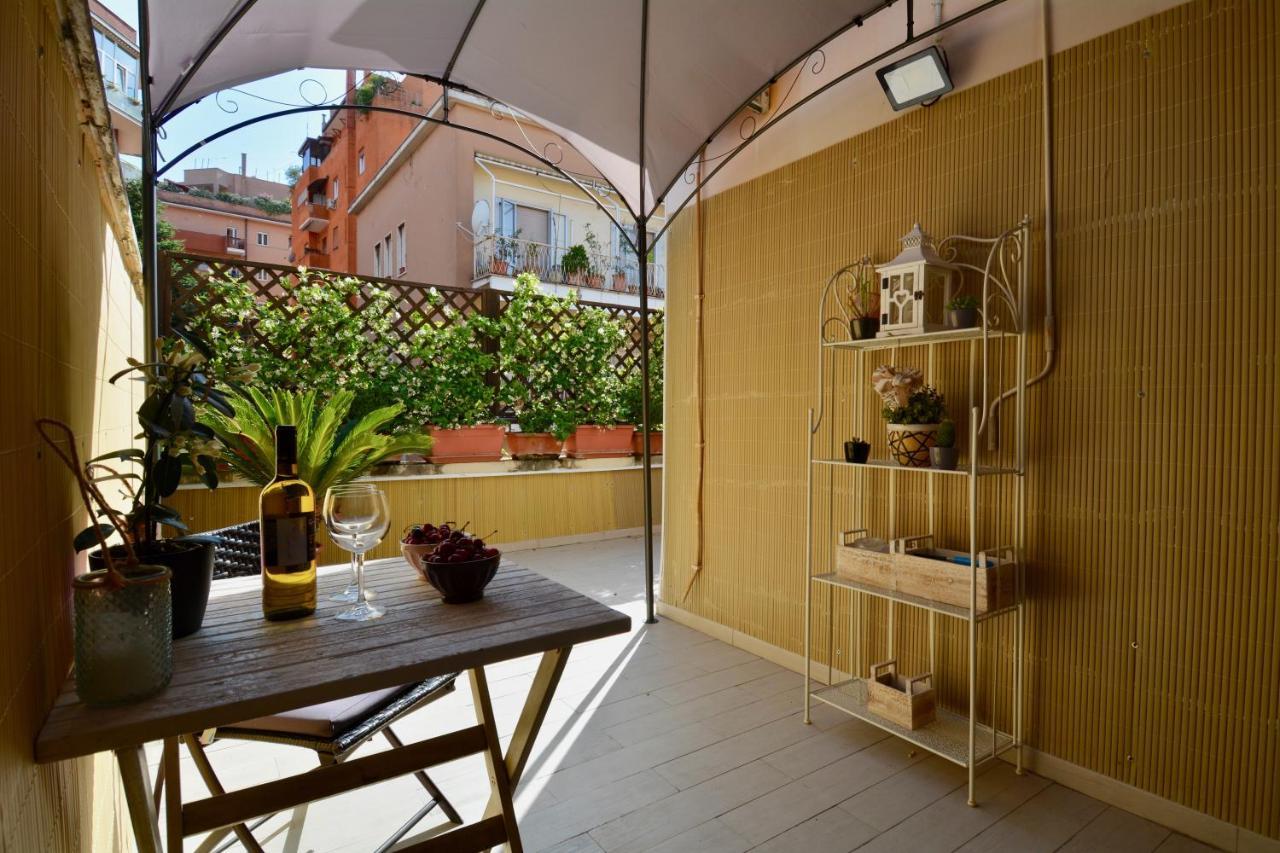 Penthouse Apartment With Terrace Close To Vatican Rome Buitenkant foto
