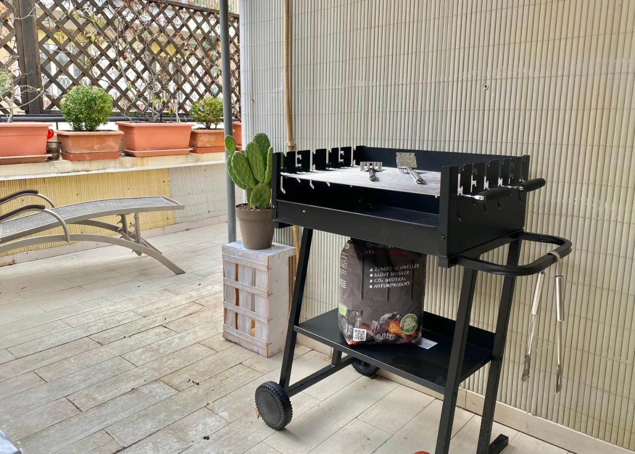 Penthouse Apartment With Terrace Close To Vatican Rome Buitenkant foto