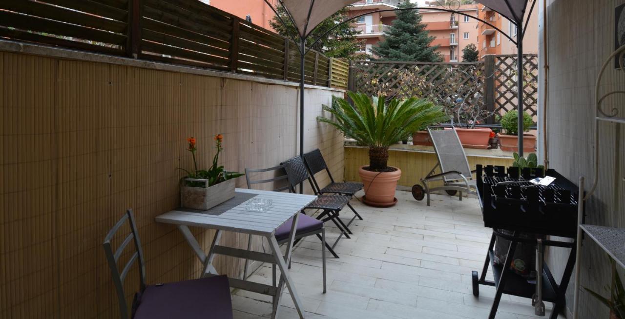 Penthouse Apartment With Terrace Close To Vatican Rome Buitenkant foto