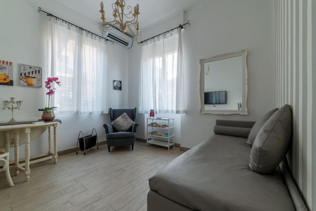 Penthouse Apartment With Terrace Close To Vatican Rome Buitenkant foto